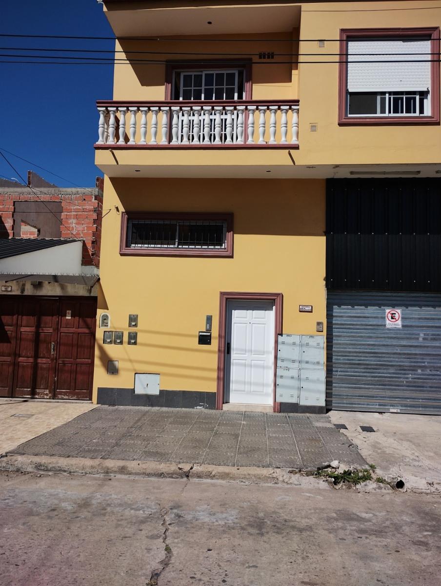 Depto 3 amb al frente