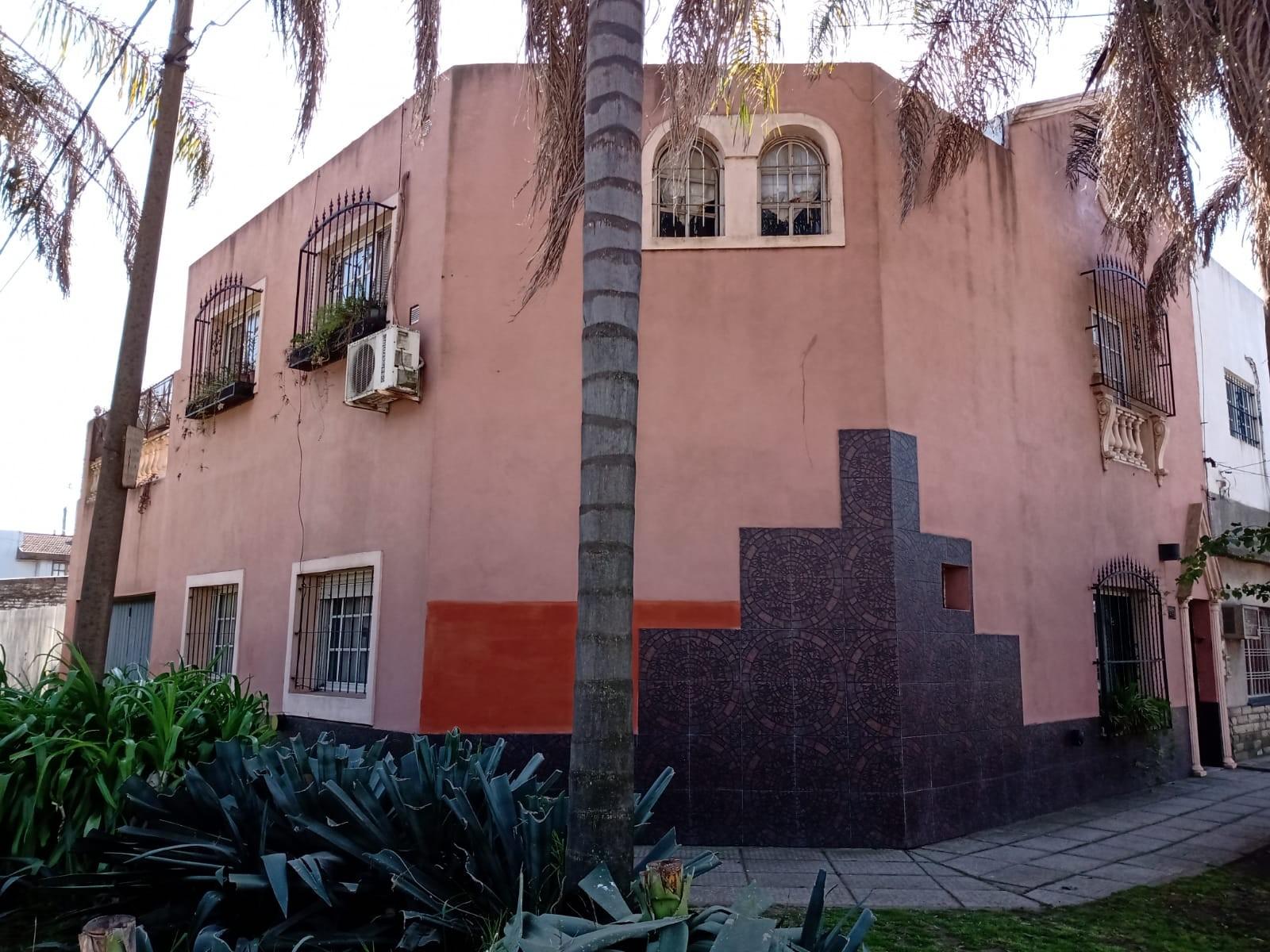 Casa 6 amb 198 m2 - Lote 10x20