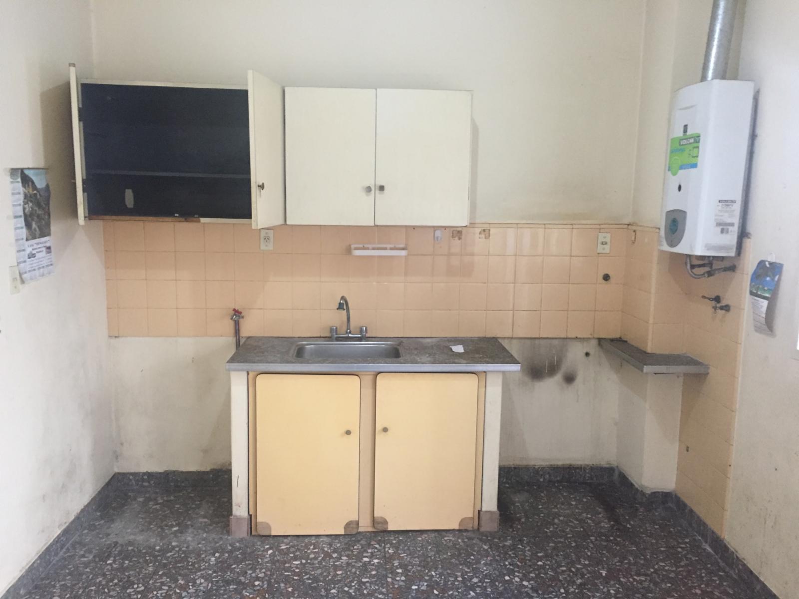 DPTO TIPO CASA 3 AMB. C/GARAGE PARA 2 VEHÍCULOS