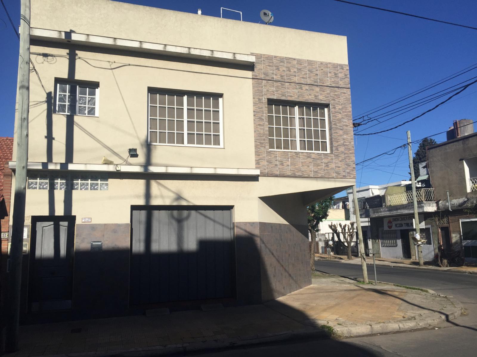 DPTO TIPO CASA 3 AMB. C/GARAGE PARA 2 VEHÍCULOS — foto 11