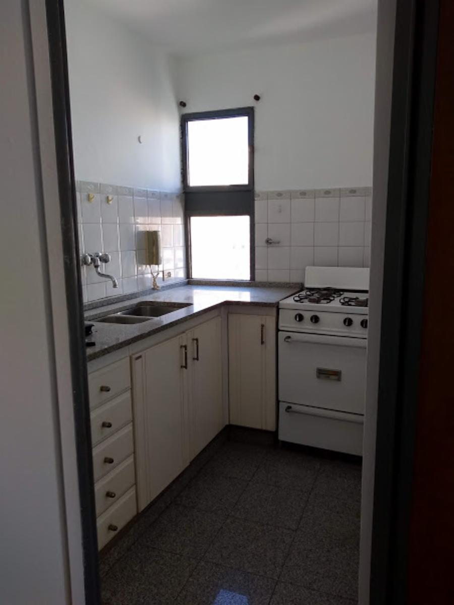 Es tu Ocasion,de ser Dueño en el Corazon Nva Cba Chacabuco 700-1 Dormitorio Piso 12°Frente.buena vision — foto 6
