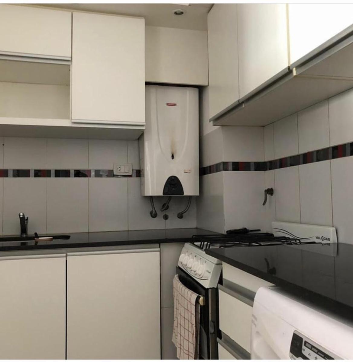 Enorme departamento 60 mts2,un dormitorio, inmenso Living , comodo ,Luminoso,acogedor , todos los condimentos para un excelente departamento u$$ 90000 con Boleto — foto 5