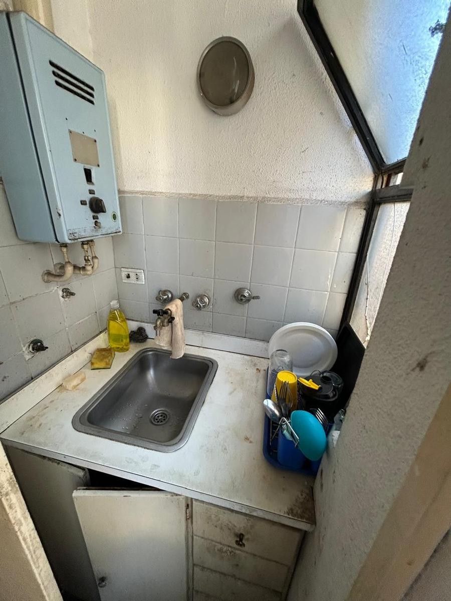 VENTA Departamento/Oficina de tres ambientes para Refaccionar en SanNicolás - Tribunales — foto 12