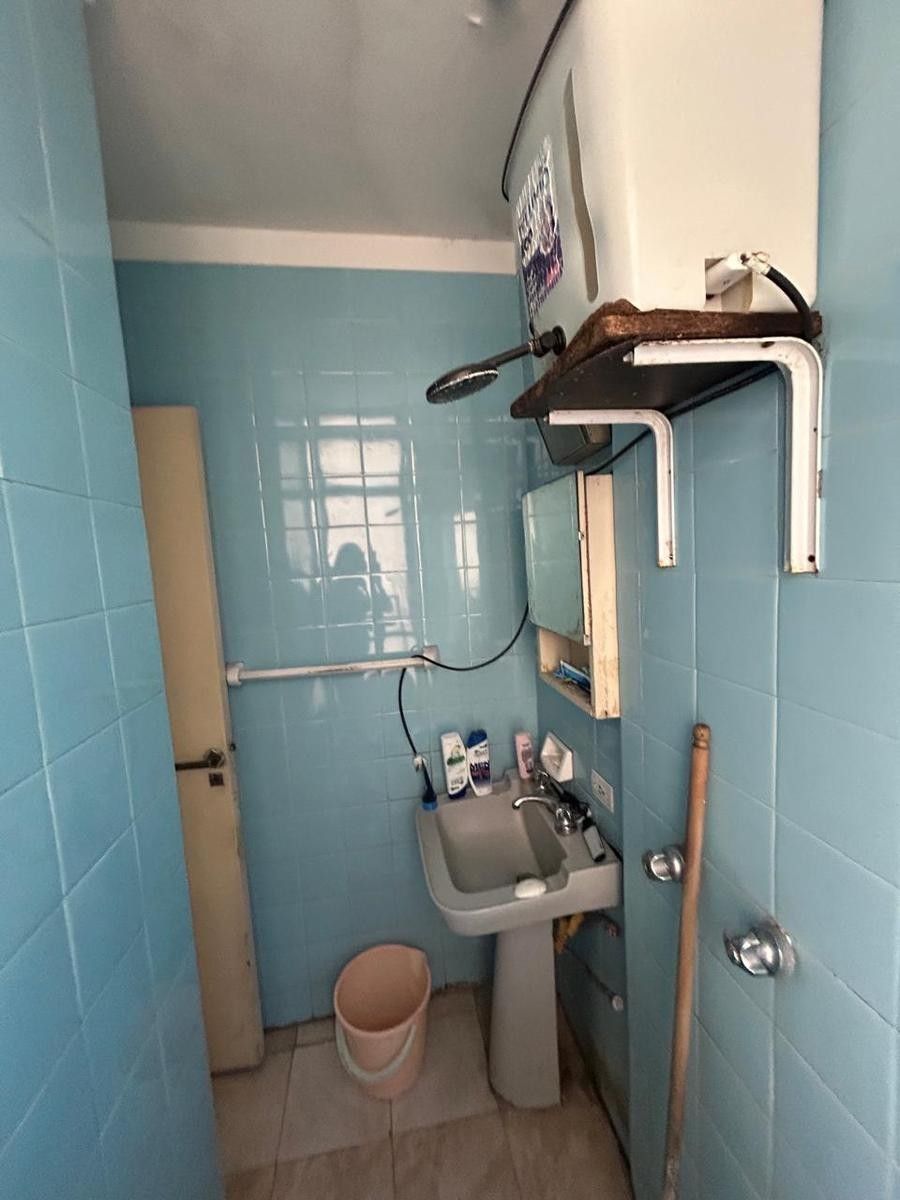 VENTA Departamento/Oficina de tres ambientes para Refaccionar en SanNicolás - Tribunales — foto 14