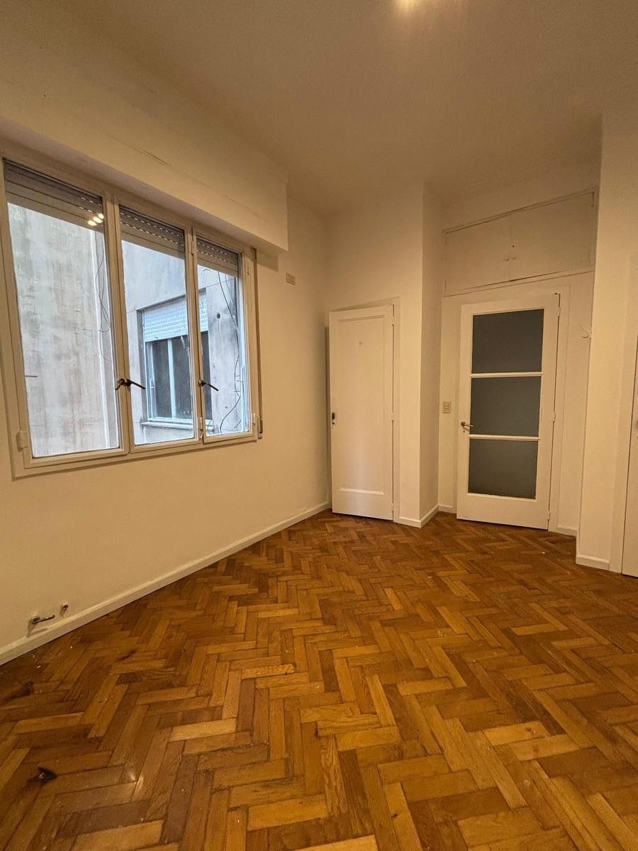 Departamento de 2 dormitorios con pisos de parquet — foto 14
