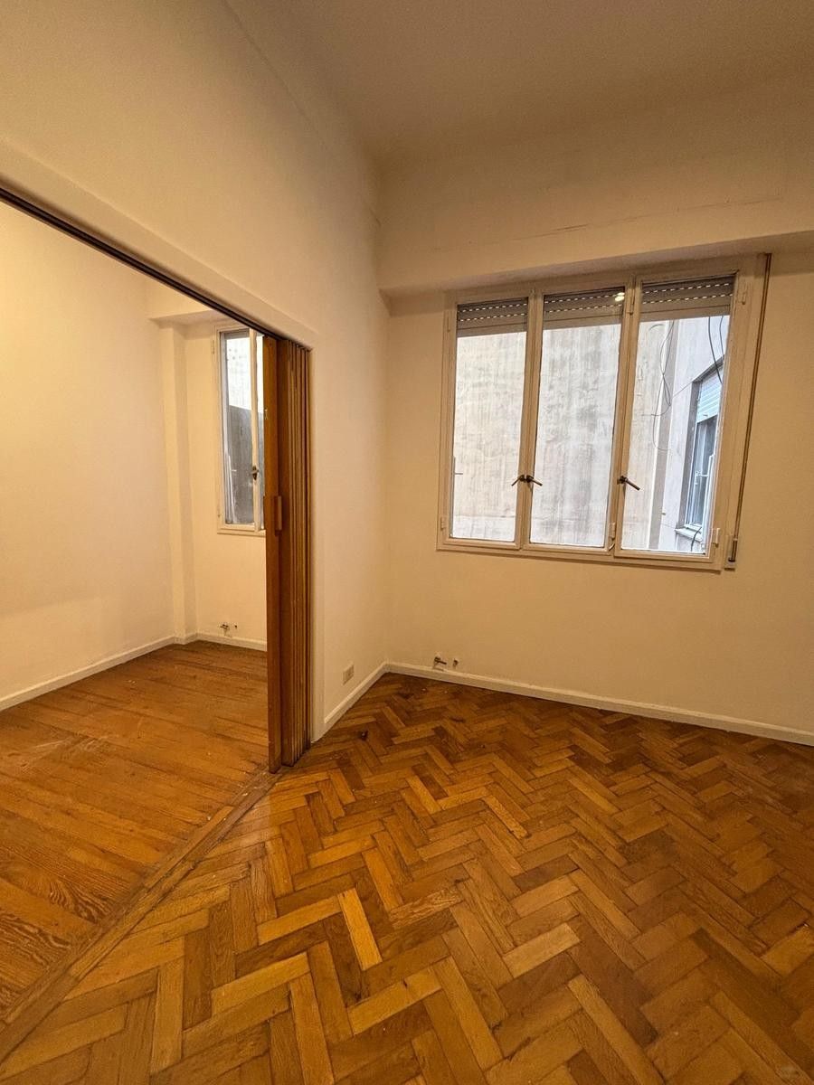 Departamento de 2 dormitorios con pisos de parquet — foto 15