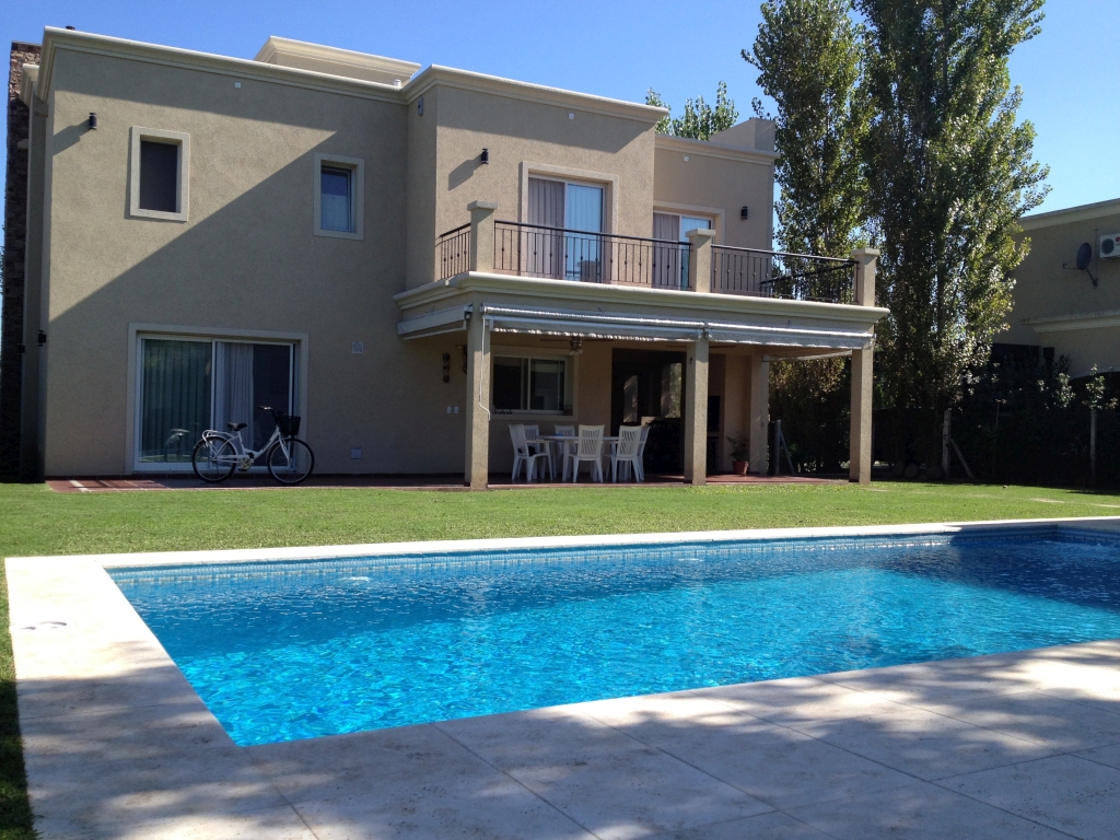 Casa 6 amb. en Barrio Cerrado — foto 15