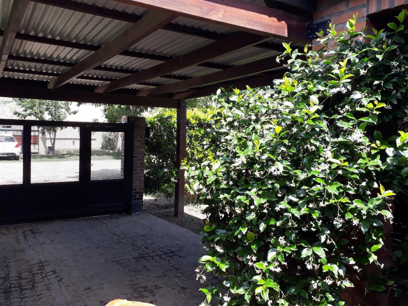 VENDE HERMOSO CHALET ZONA URBANA FUNES — foto 13