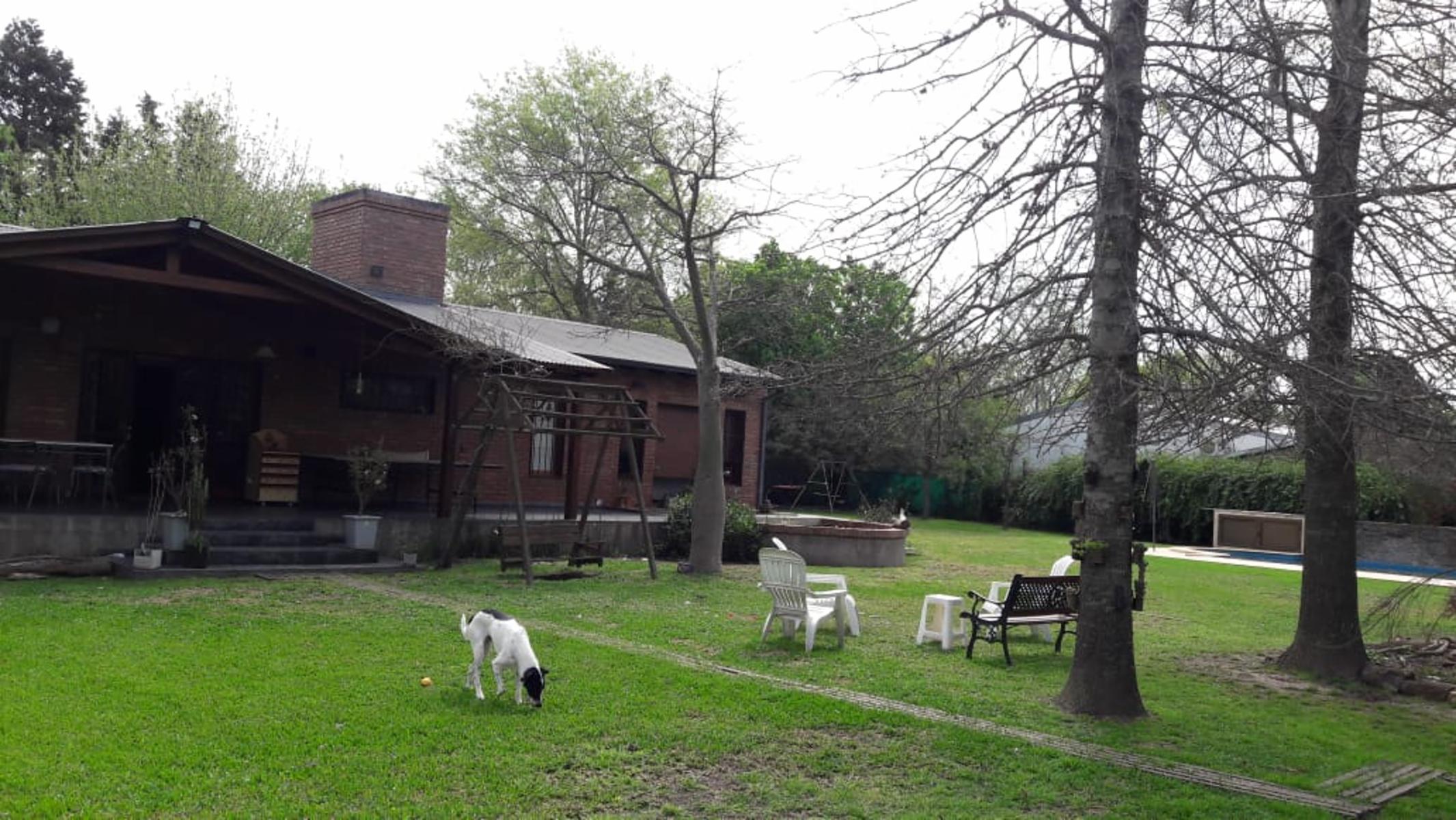 VENDE EXCELENTE PROPIEDAD EN BARRIO LOS TRONCOS EN FUNES — foto 3