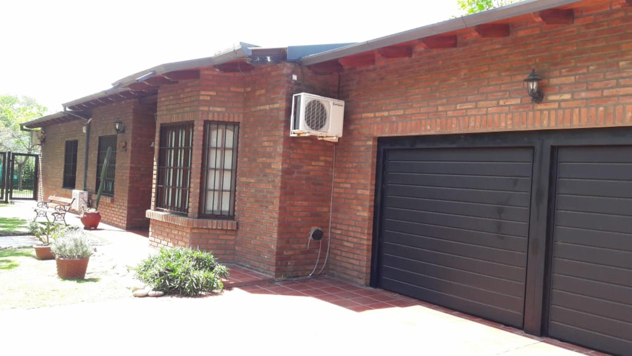 VENDE EXCELENTE PROPIEDAD EN BARRIO LOS TRONCOS EN FUNES — foto 5