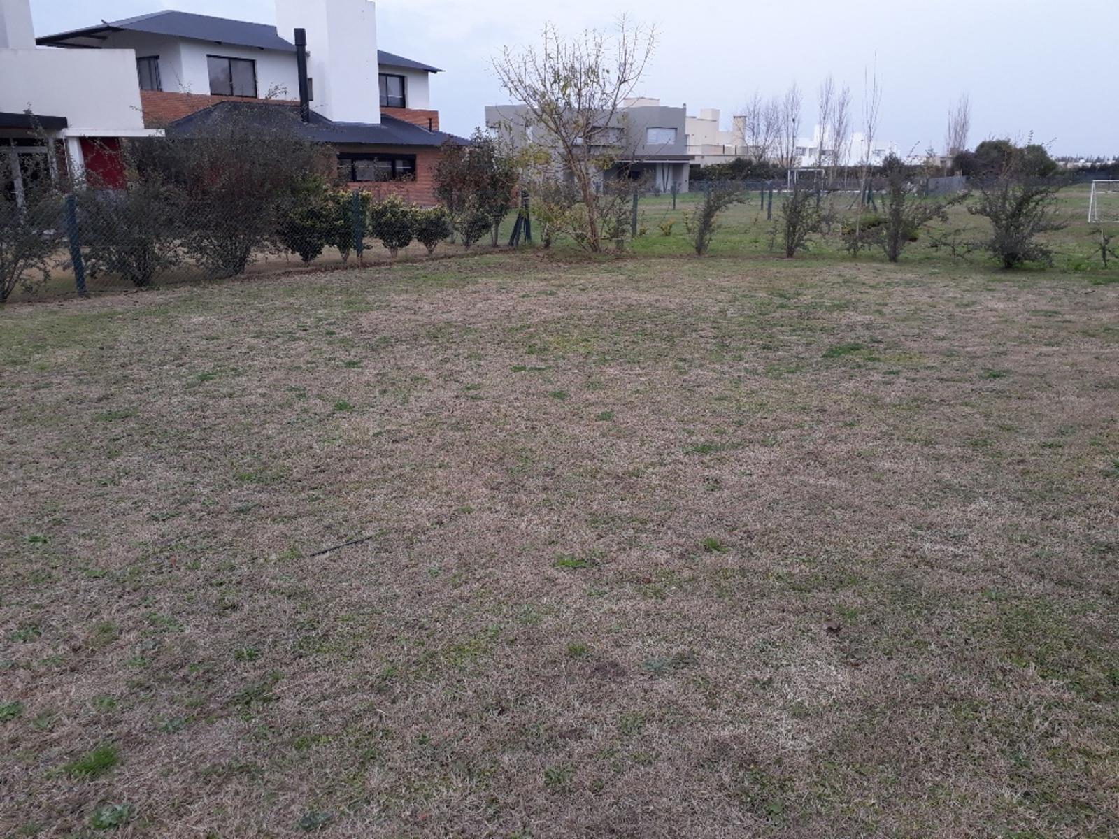 VENDE IMPORTANTE PROPIEDAD BARRIO CERRADO SAN SEBASTIAN FUNES — foto 10