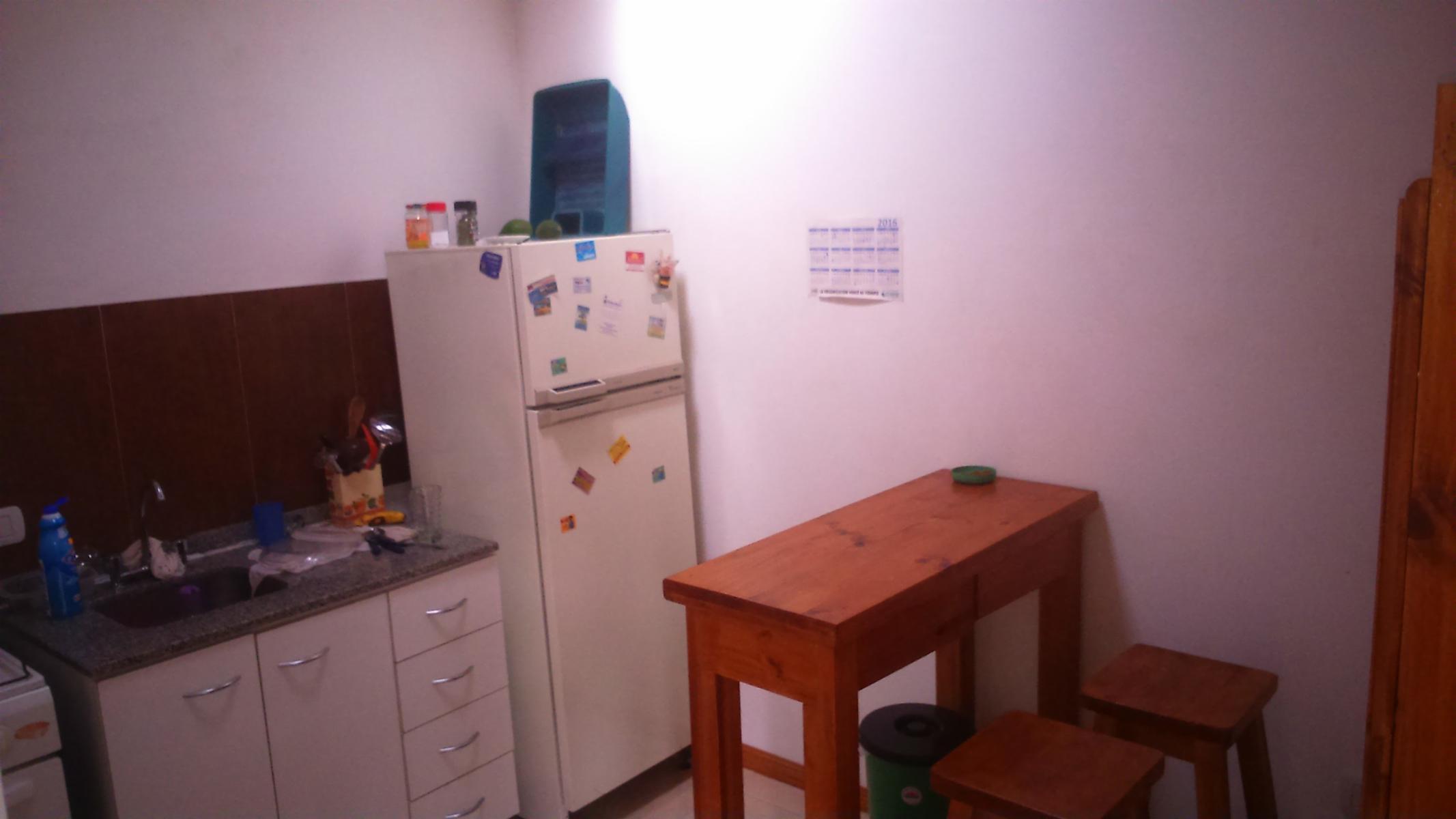 Excelente departamento planta baja contra frente, dos ambientes con entrada de auto. — foto 6