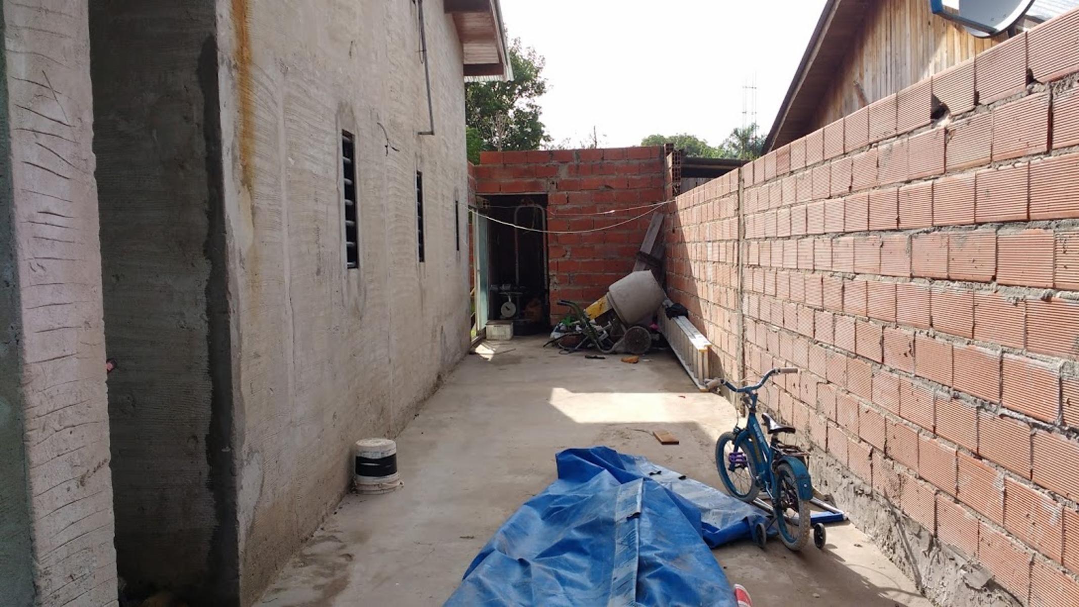 EXCELENTE CASA TRES AMBIENTES EN LOTE DE 10 X 28 CON ENTRADA PASANTE. — foto 4