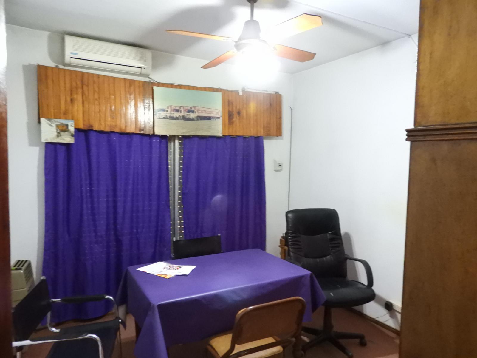 Excelente propiedad multifamiliar, dos casa de tres ambientes sobre lote de 10 x 35 en Garin — foto 5