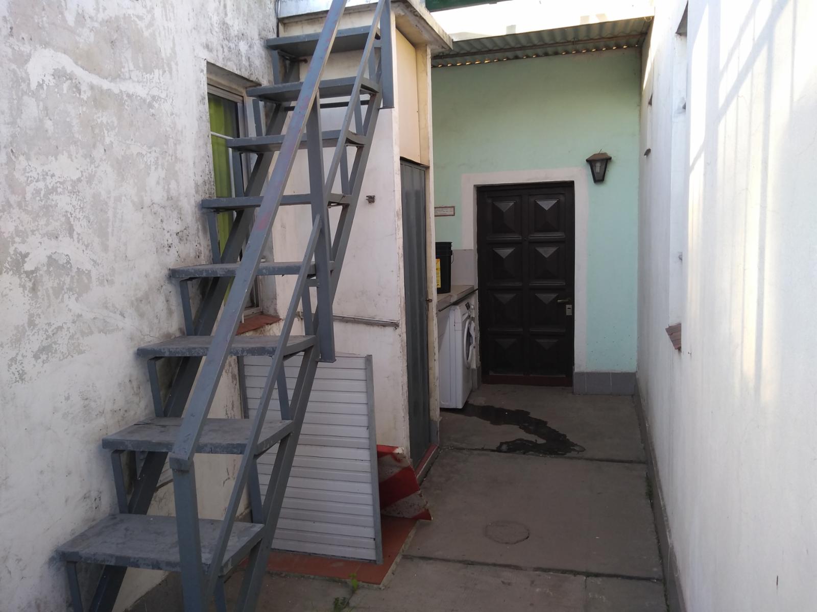 EXCELENTE CONJUNTO DE DEPARTAMENTO, TOTAL CUATRO UNIDADES TODOS ALQUILADOS — foto 5