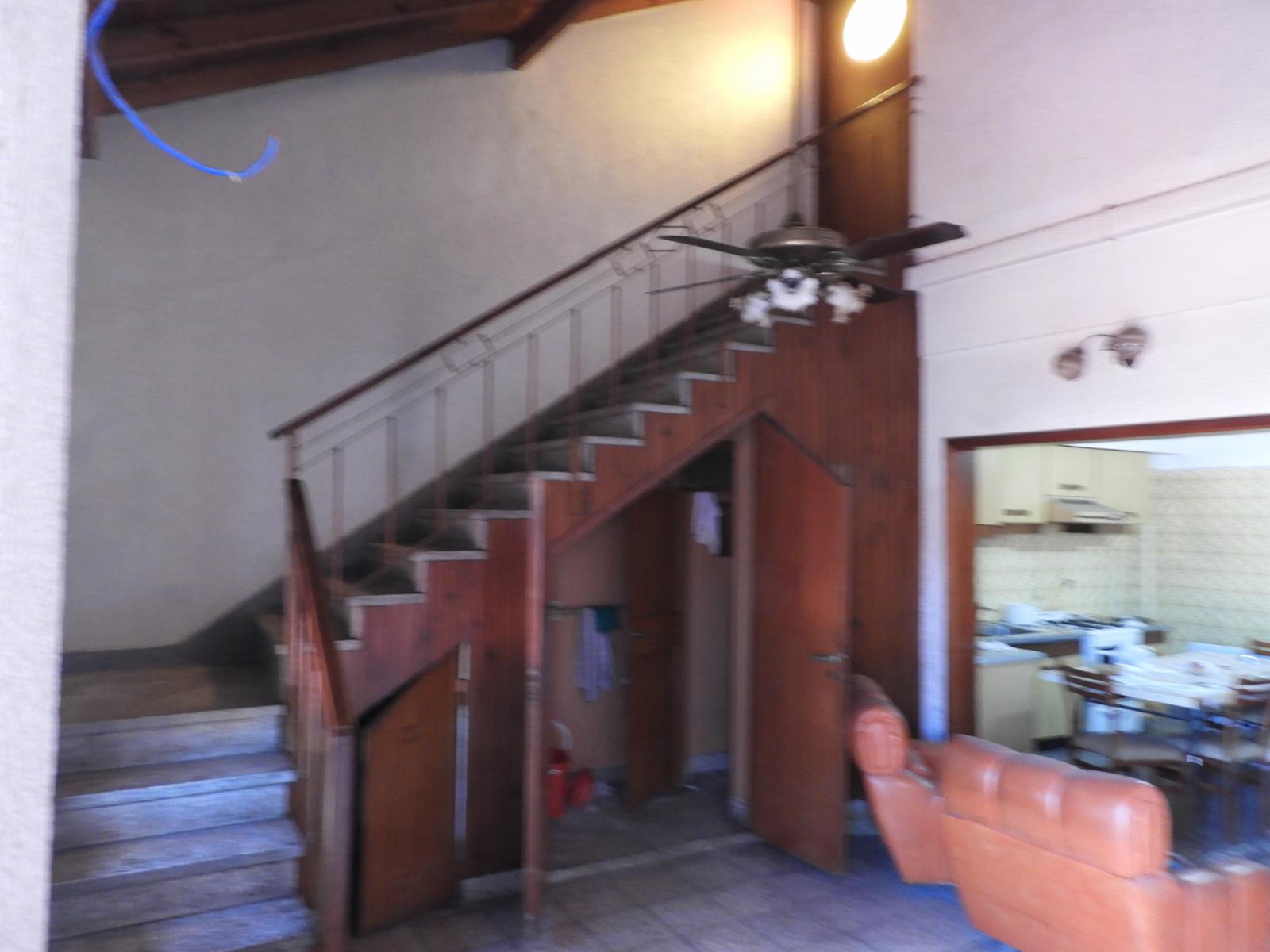 EXCELENTE DEPARTAMENTO DE CUATRO AMBIENTES CON PATIO Y TERRAZA EN PLANTA ALTA ÚNICO POR SUS DIMENSIONES RECIBO PROPIEDAD MENOR VALOR EN PARTE DE PAGO - 7