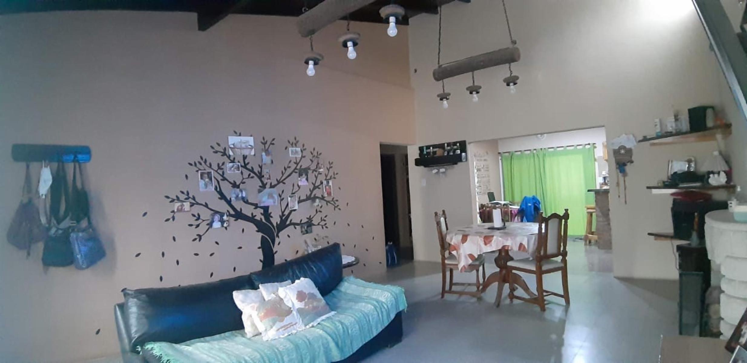 EXCELENTE PROPIEDAD CASA REMODELADA A NUEVA EN GARIN BUENA UBICACION — foto 10