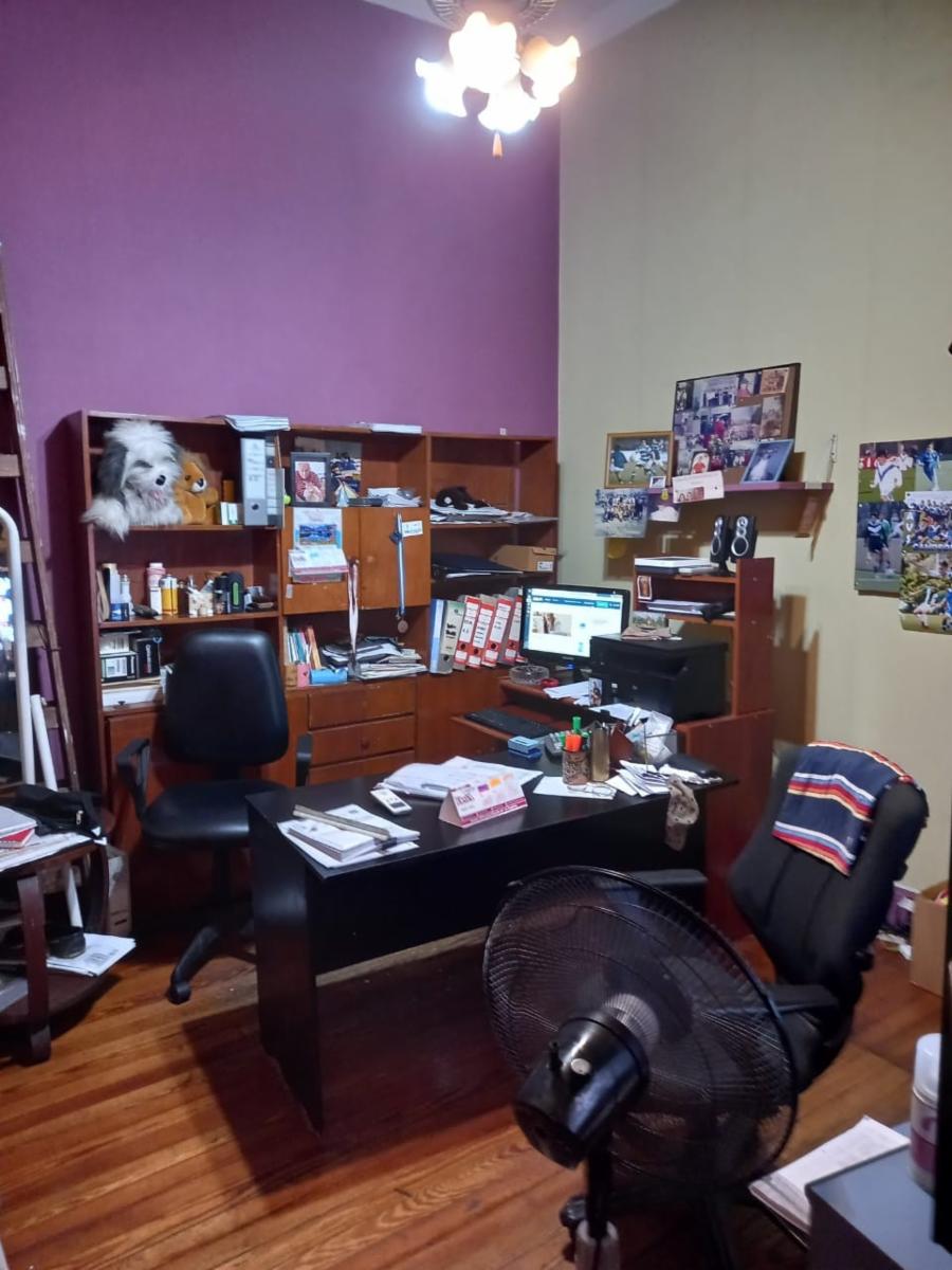 EXCELENTE PROPIEDAD DEPARTAMENTO DE TRES AMBIENTES MAS OTRO DEPARTAMENTO ADICIONAL DE DOS AMBENTES — foto 2