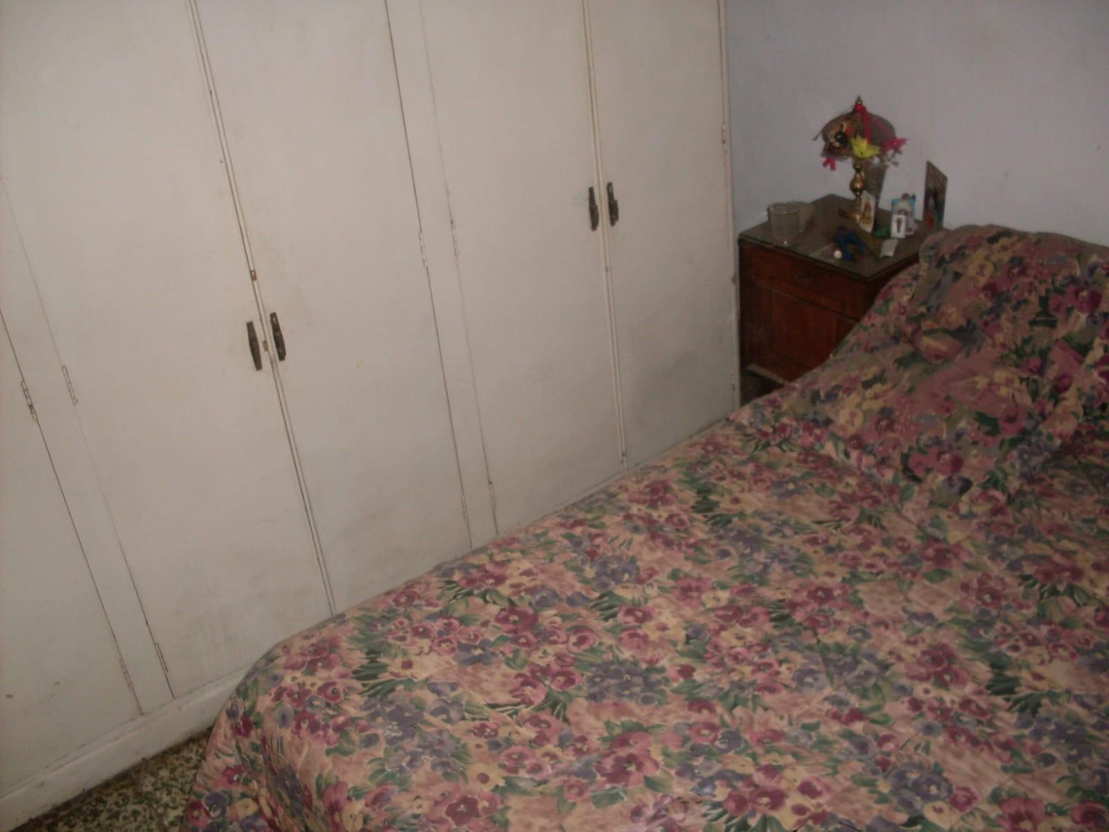 EXCELENTE CASA QUINTA DE TRES AMBIENTES CON GALERIA A REFACCIONAR PISCINA GALPON DE HERRAMIENTAS Y AMPLIO PATIO SOBRE CALLE CON ASFALTO A 500 METROS DE COLECTORA OESTE RUTA 9 — foto 13