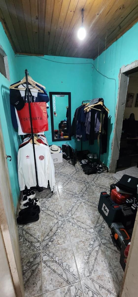 EXCELENTE PROPIEDAD EN DOS PLANTAS DE SEIS HABITACIONES TRES BAÑOSJARDIN PATIO Y GARAGE PARA TRES AUTOS — foto 10