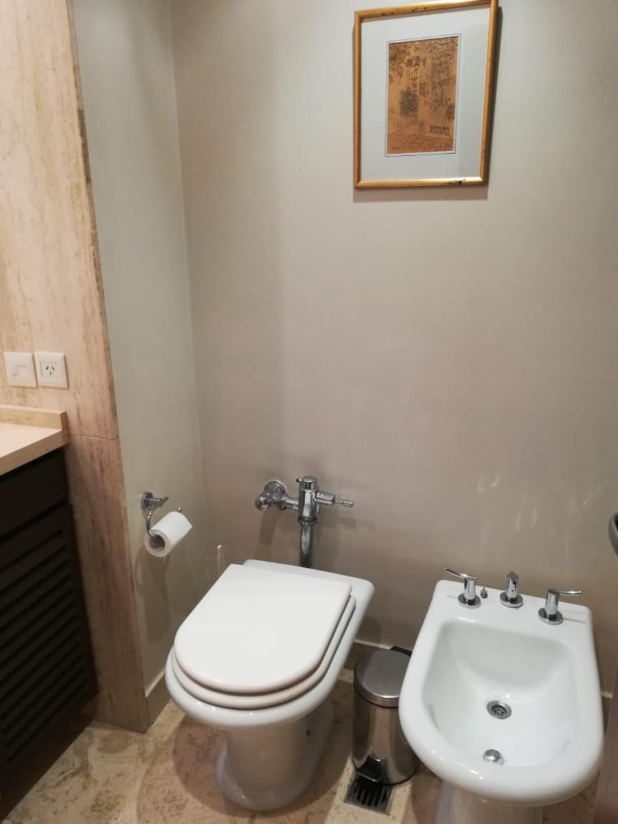 ALQUILER SEMIPISO DE 5 AMBIENTES Y DOS COCHERAS — foto 5