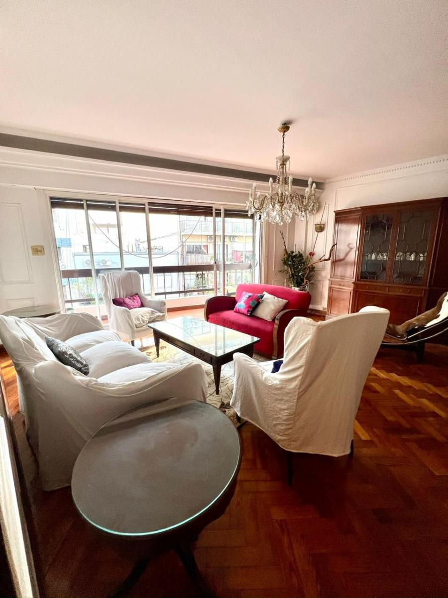 VENTA Exclusivo Piso de 4 Ambientes con Dependencia en Belgrano