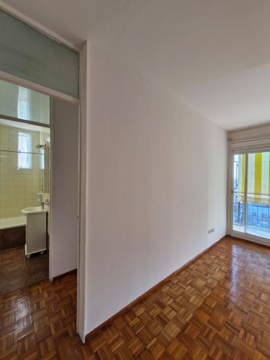 AMPLIO DEPARTAMENTO DE 2 AMBIENTES CON BALCON EN ALMAGRO — foto 6