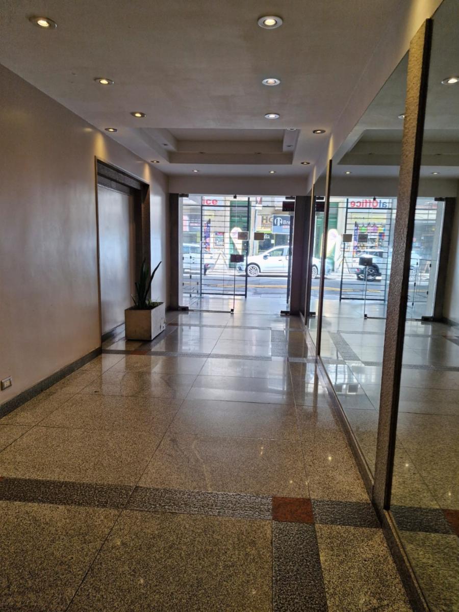 OFICINA EN VENTA EN ZONA CENTRICA