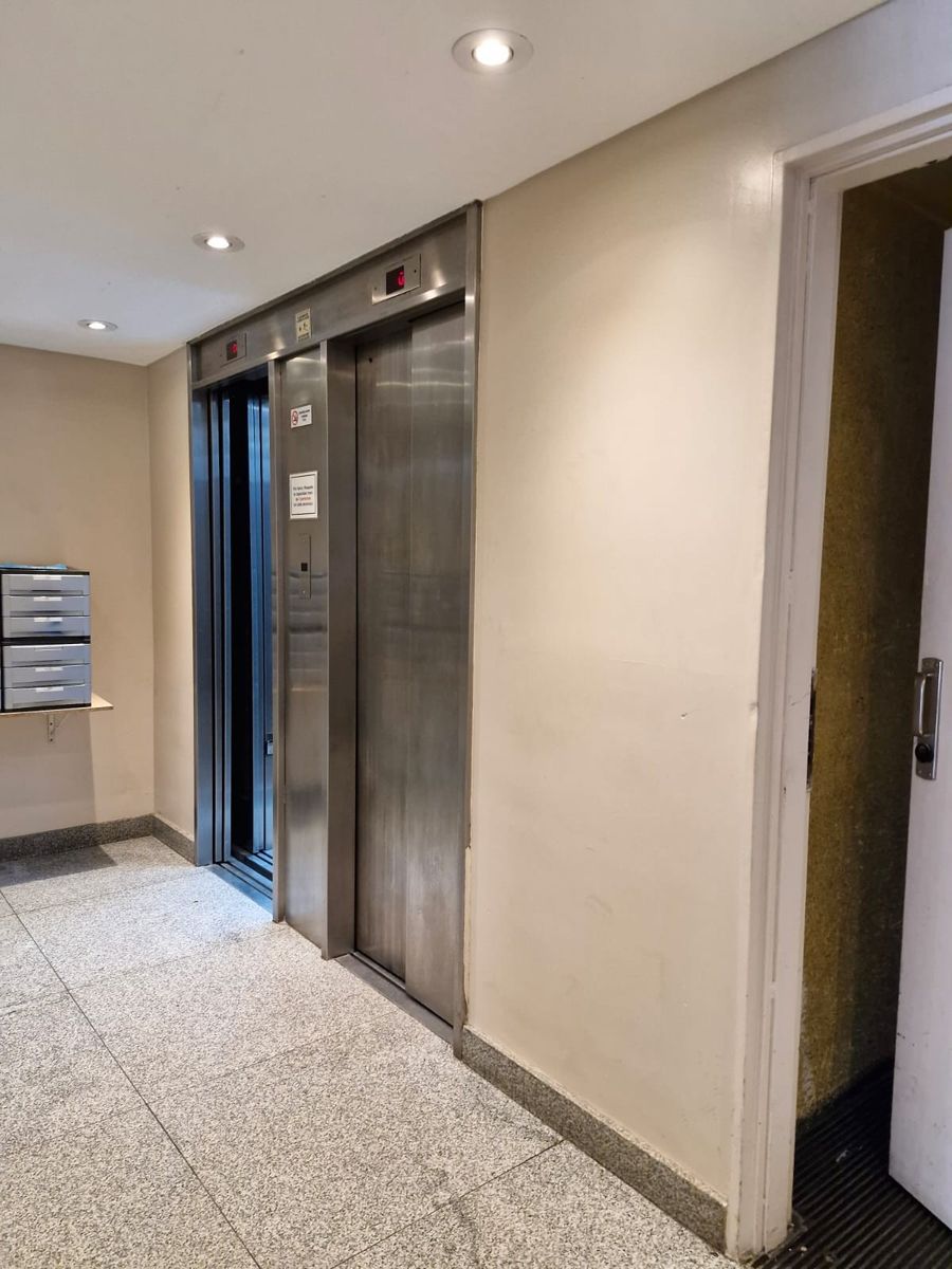 OFICINA EN VENTA EN ZONA CENTRICA — foto 4