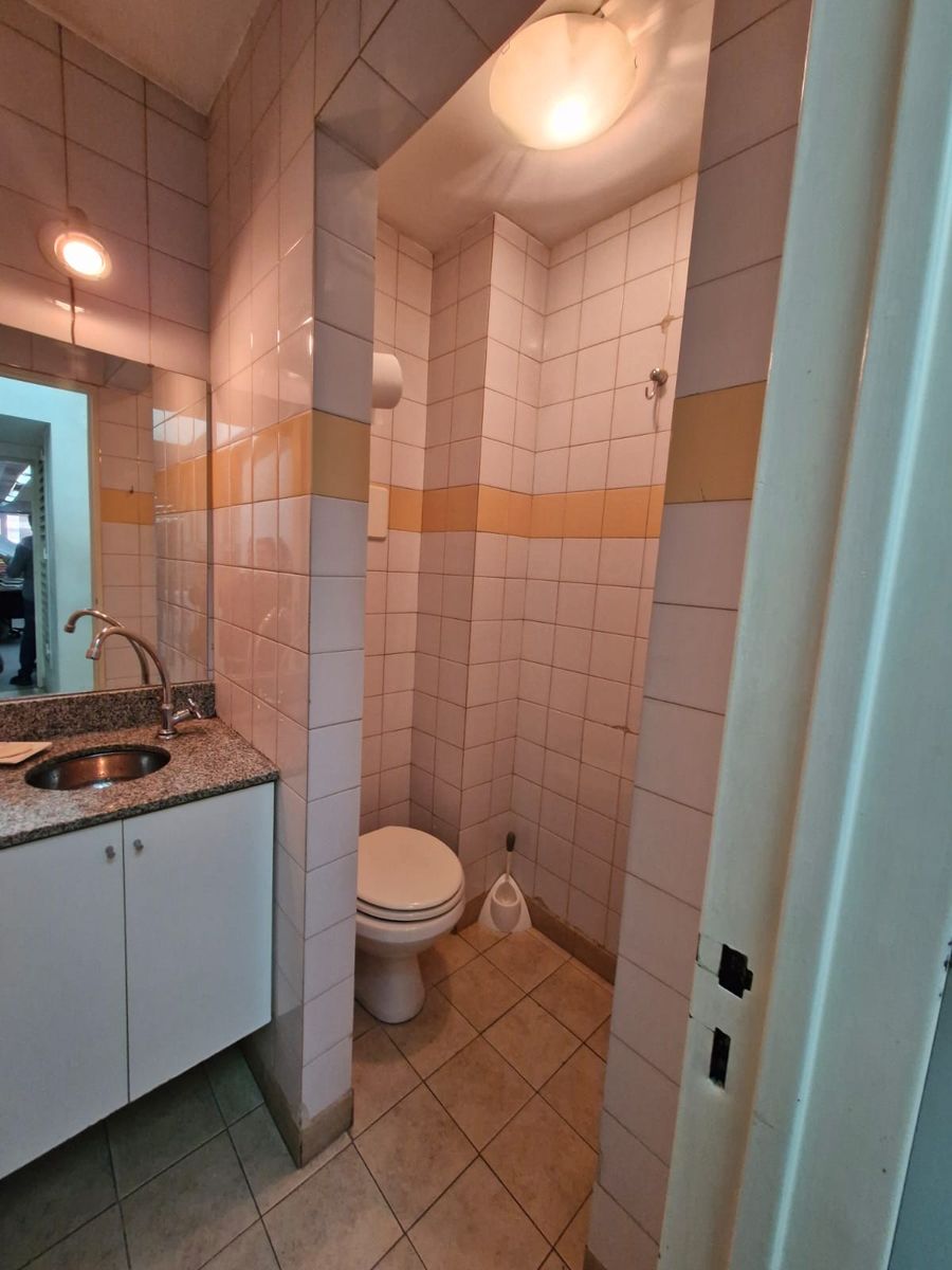 VENTA OFICINA DE 122 M2 EN EL CENTRO — foto 9