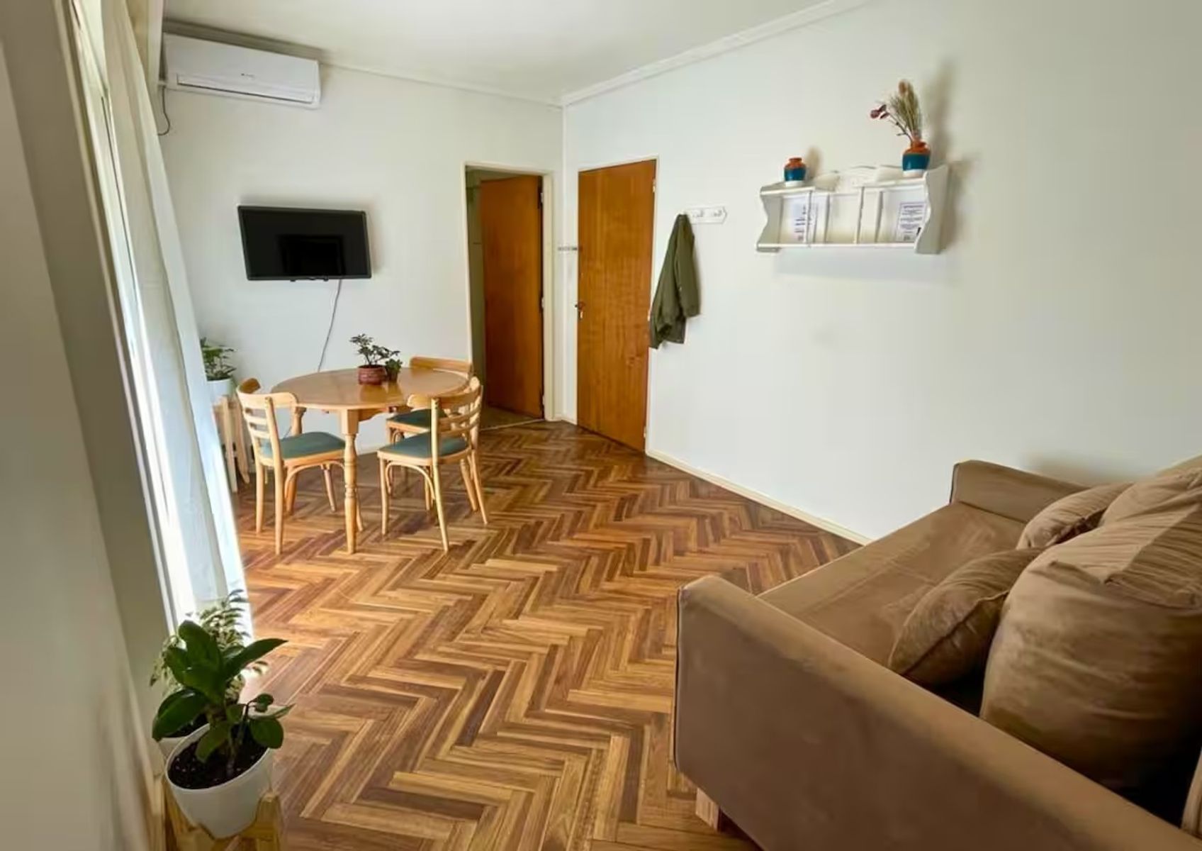 VENTA luminoso 2 Ambientes Apto Profesional en Excelente Ubicación - Barrio Norte - 1