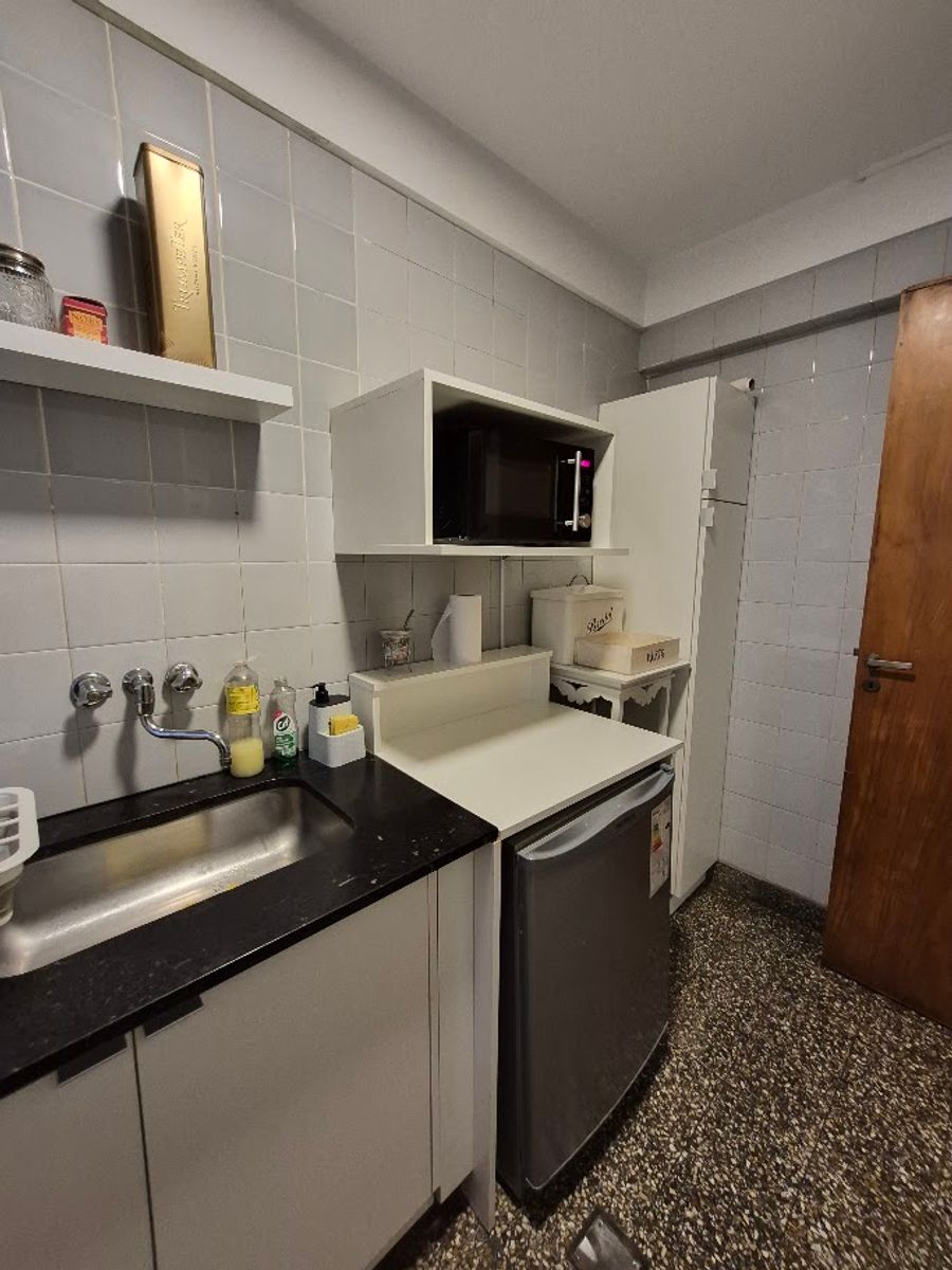 VENTA luminoso 2 Ambientes Apto Profesional en Excelente Ubicación - Barrio Norte - 4