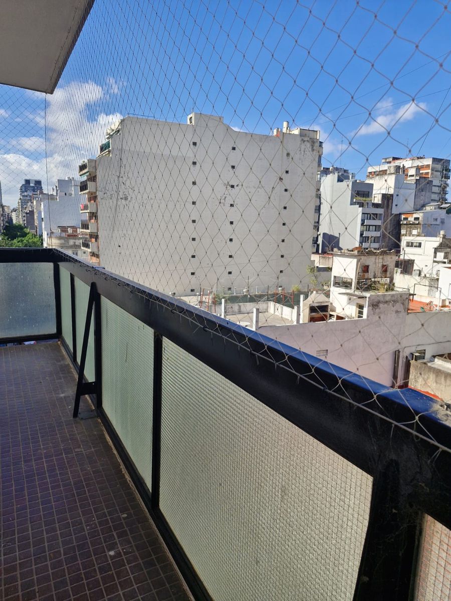 DEPARTAMENTO DE 2 AMBIENTES AL FRENTE CON BALCON