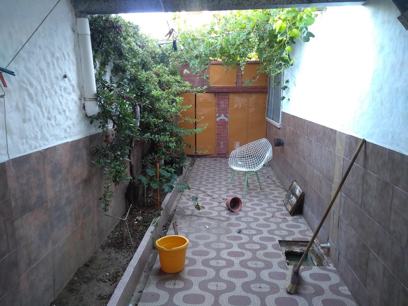MUY BUENA CASA EN VENTA EN CORONEL DORREGO - 4