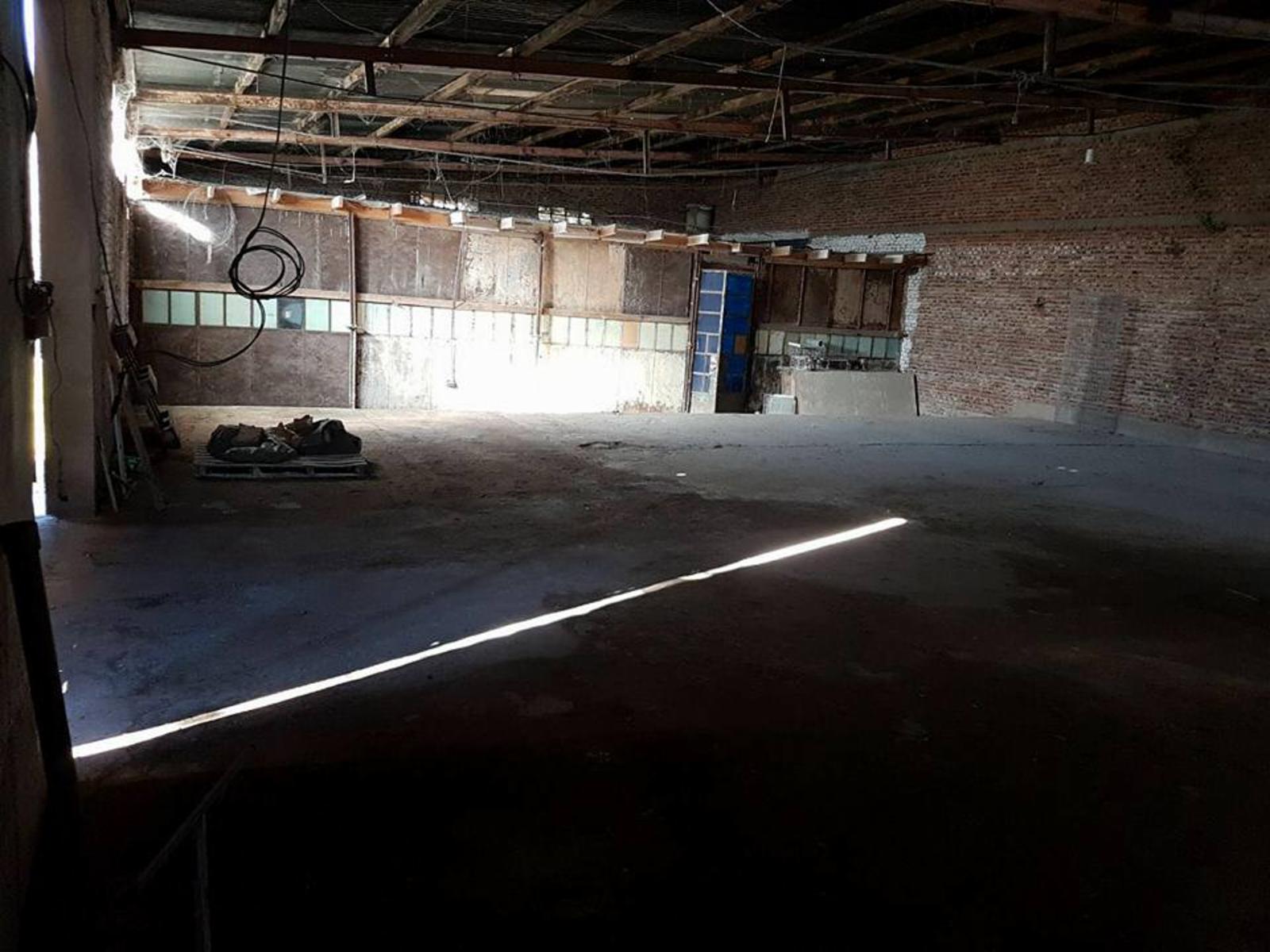 OPORTUNIDAD ALQUILER / VENTA GALPON - 4