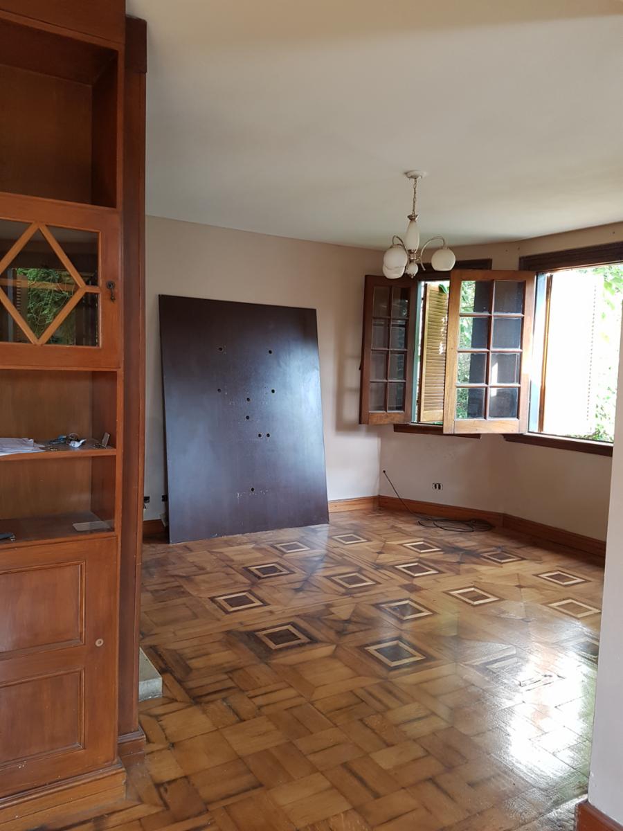 OPORTUNIDAD DE INVERSION - CHALET DE 6 AMB + DEPTO DE 3 AMB PARA REFACCIONAR - MORON — foto 3