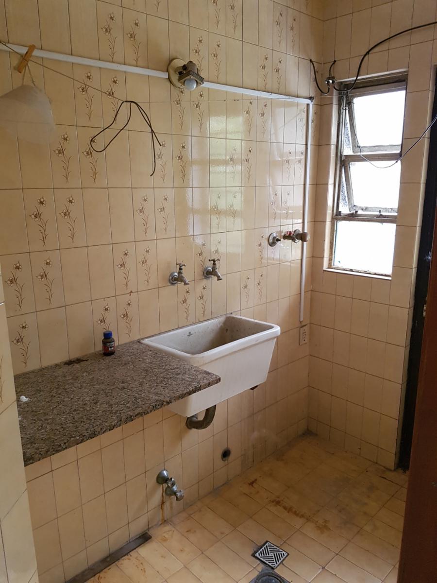 OPORTUNIDAD DE INVERSION - CHALET DE 6 AMB + DEPTO DE 3 AMB PARA REFACCIONAR - MORON — foto 11