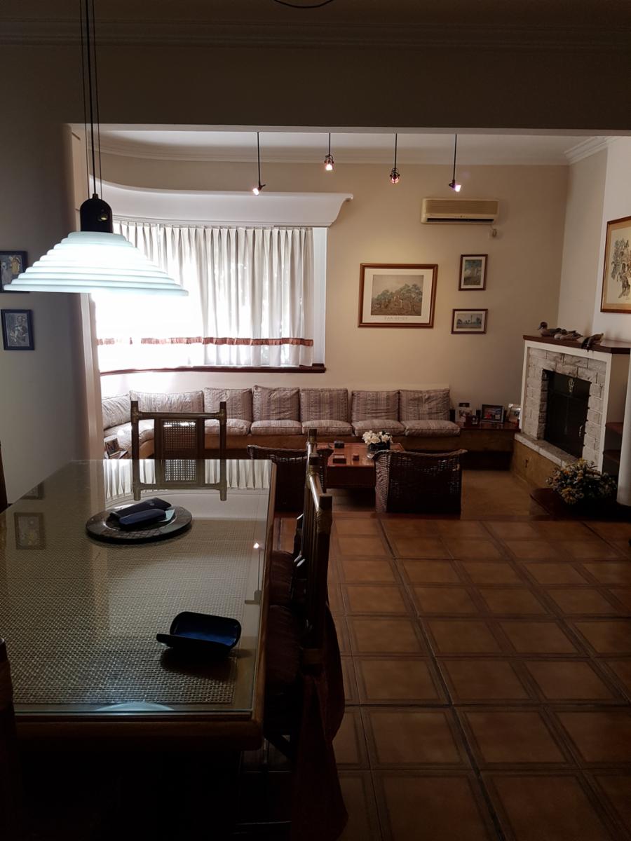 EXCELENTE CHALET EN ITUZAINGO CENTRO — foto 8