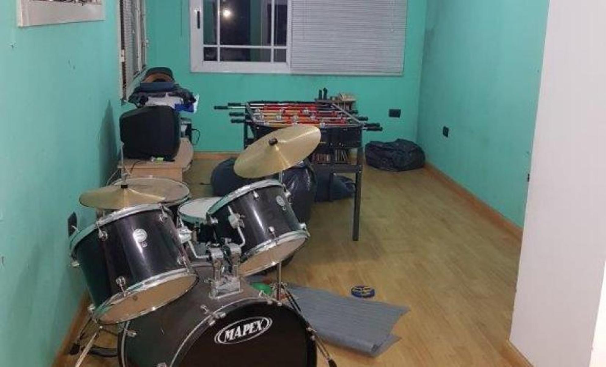 CASA AMERICANA - APTA CREDITO - CASTELAR SUR — foto 2