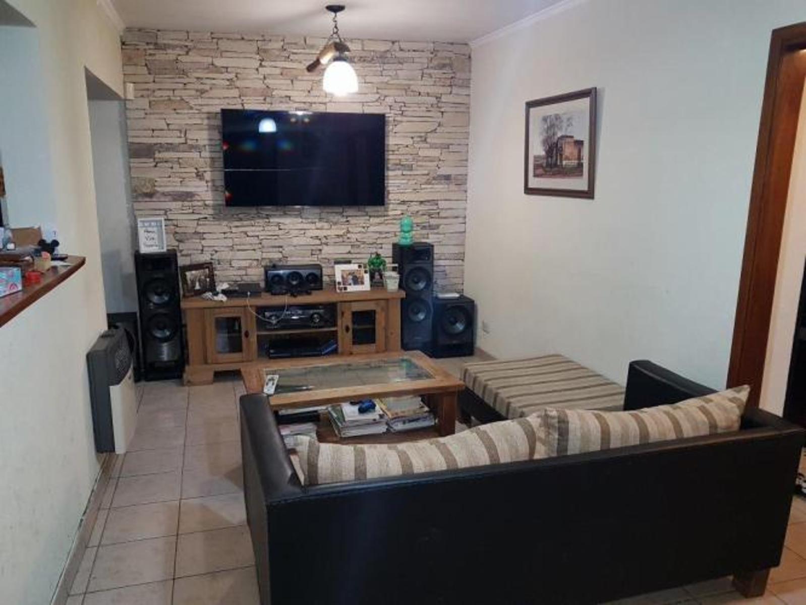 CASA AMERICANA - APTA CREDITO - CASTELAR SUR — foto 6