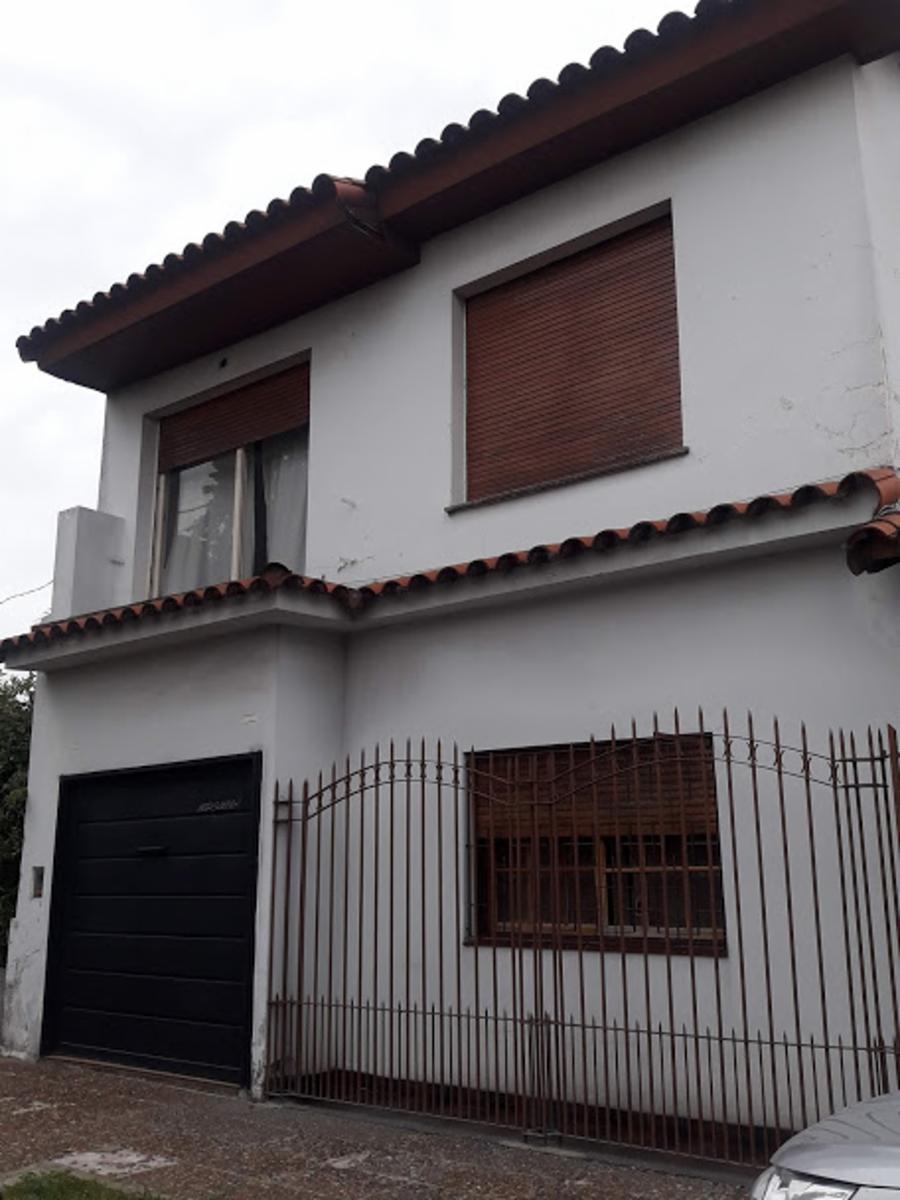 ESPECTACULAR CASA EN ZONA RESIDENCIAL