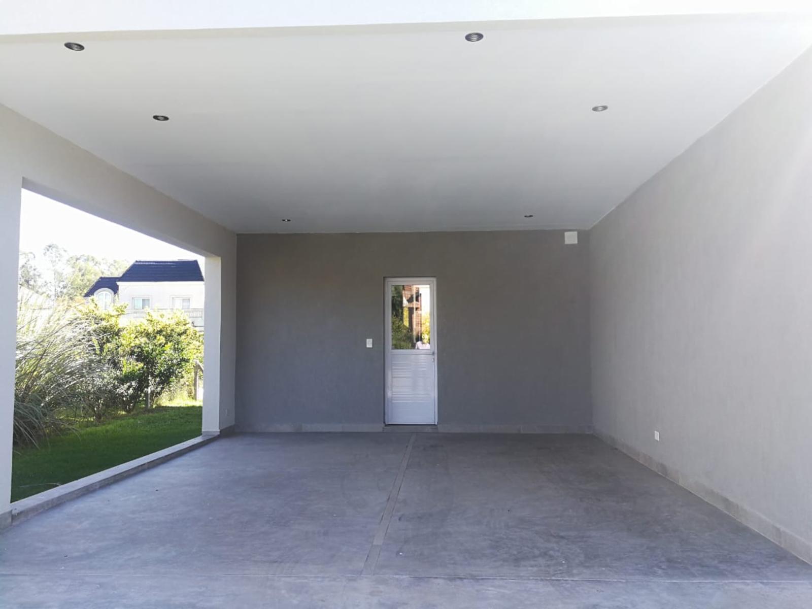 HERMOSA CASA EN BARRIO PRIVADO/COUNTRY SANTA ANA A ESTRENAR financiacion — foto 3