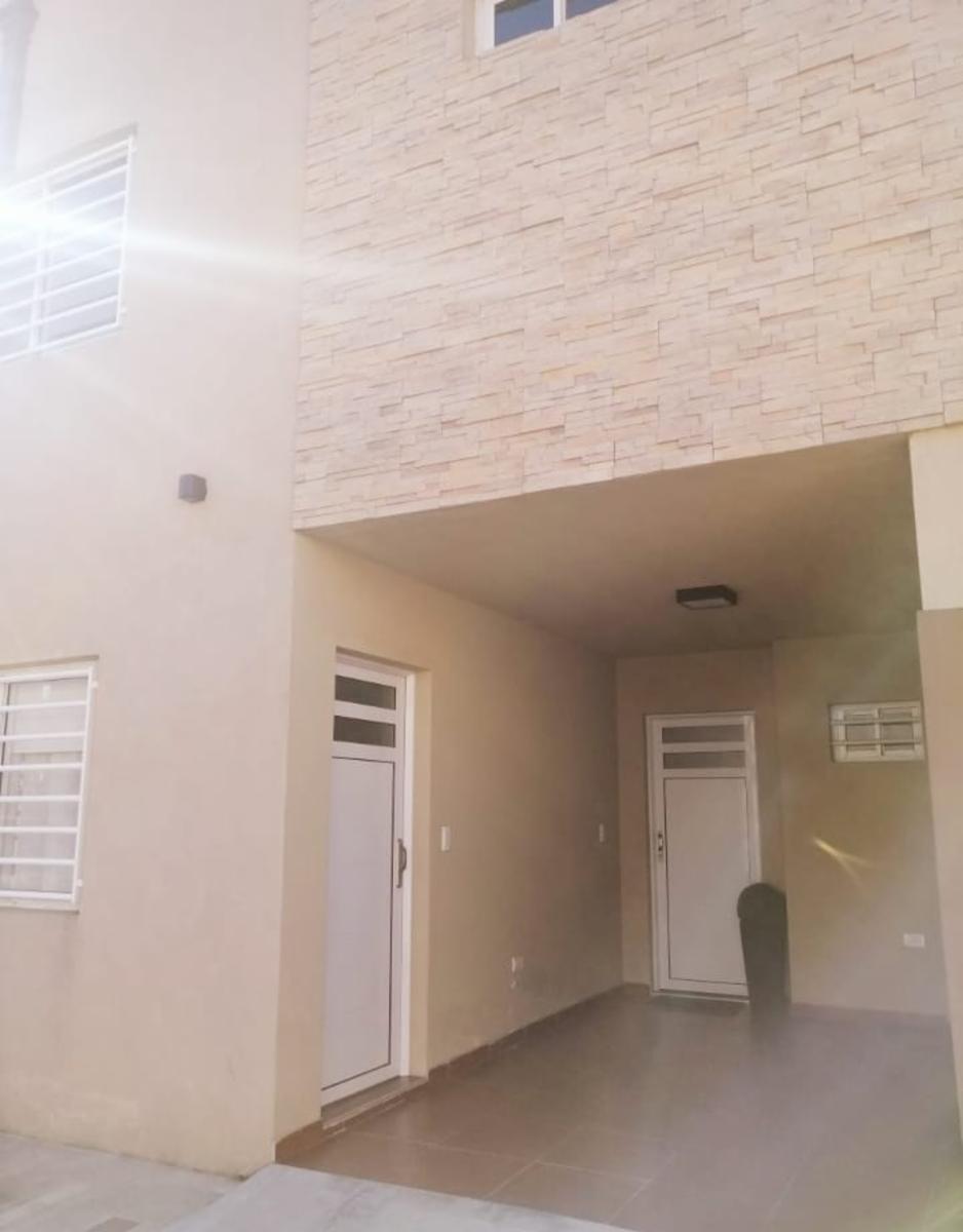 EXCELENTE DUPLEX A ESTRENAR 4 AMB - ITUZAINGO NORTE — foto 2