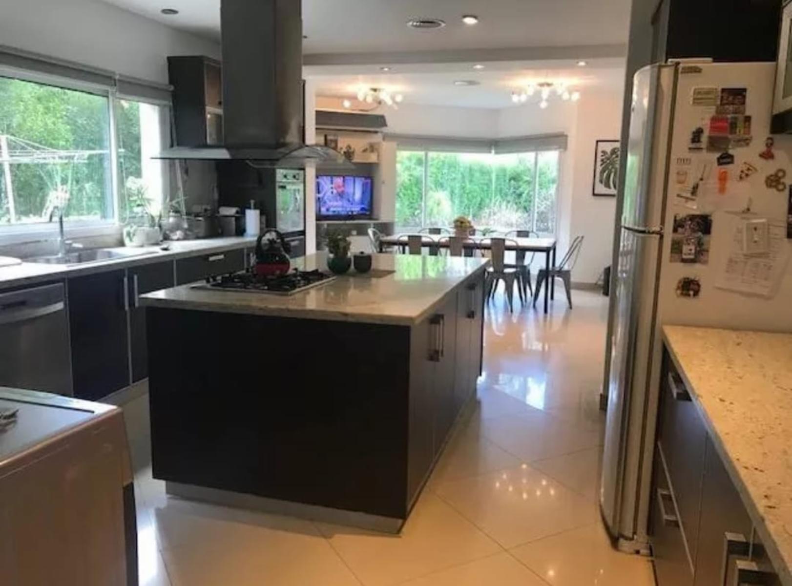 HERMOSA CASA EN COUNTRY CLUB CAMPOS DE ALVAREZ, MORENO — foto 2