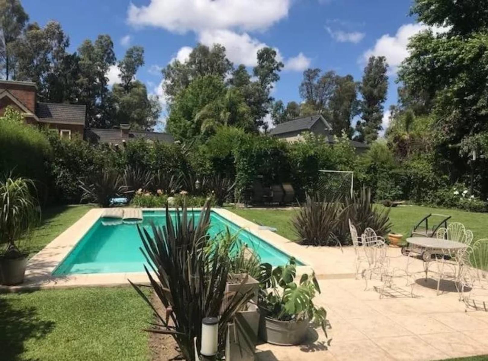 HERMOSA CASA EN COUNTRY CLUB CAMPOS DE ALVAREZ, MORENO — foto 9
