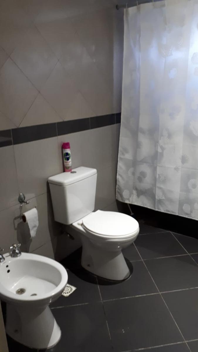 EXCELENTE CASA 4 AMB - LAFERRERE — foto 8