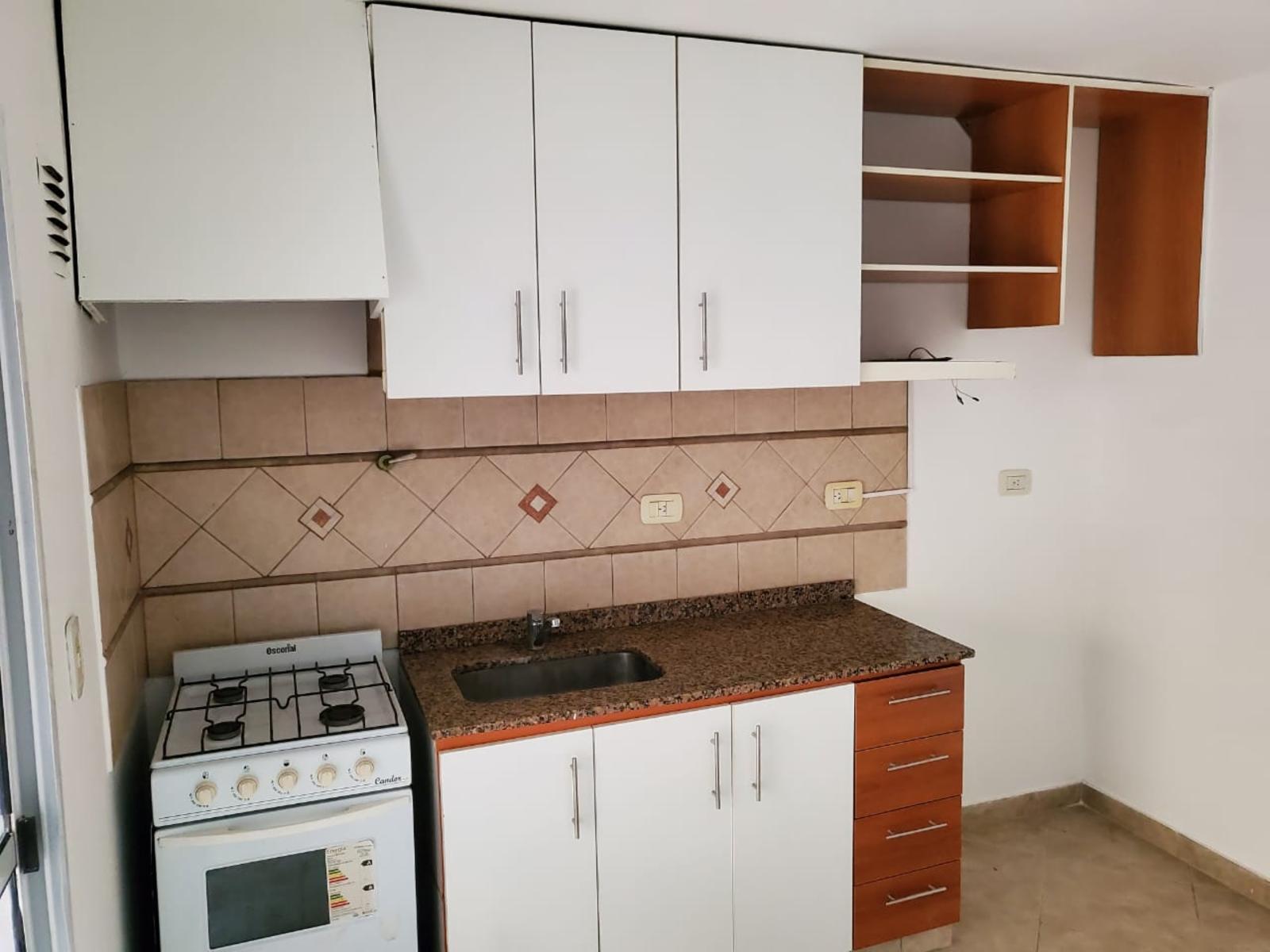 DÚPLEX 3 AMB. + COCHERA - ITUZAINGO NORTE — foto 6