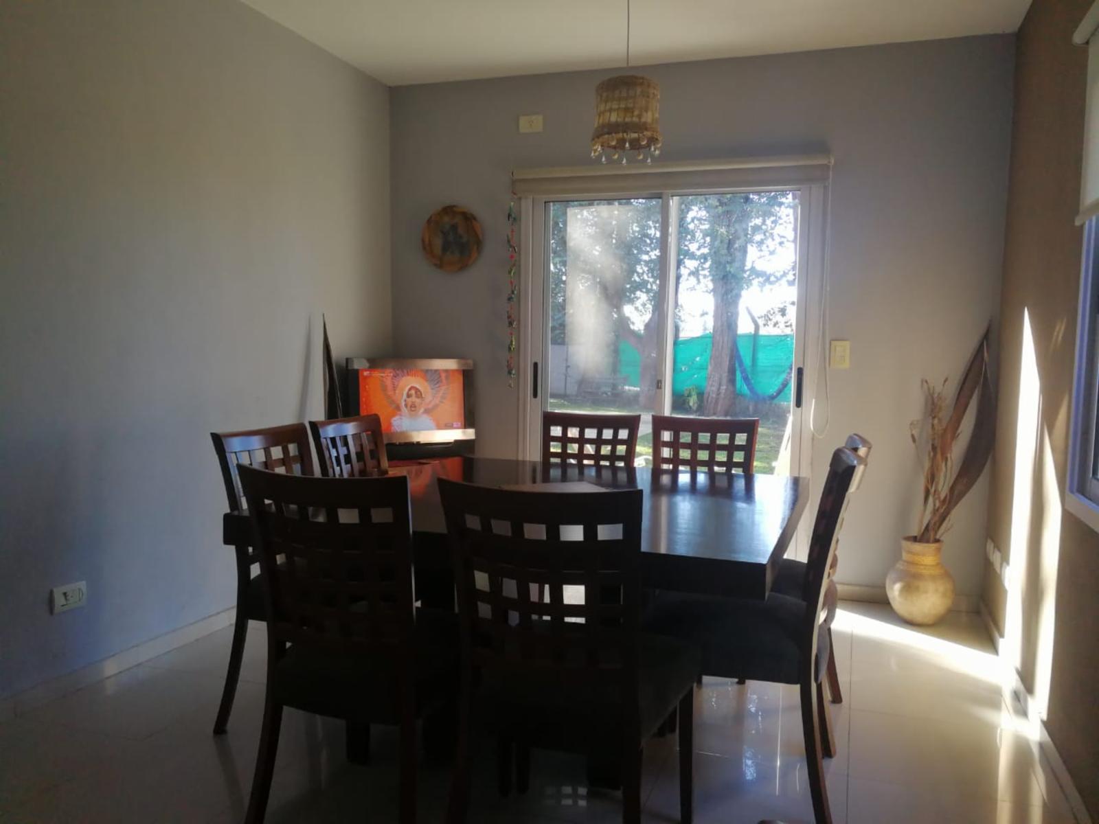 Hermosa casa estilo minimalista en Country Club Banco Provincia — foto 5