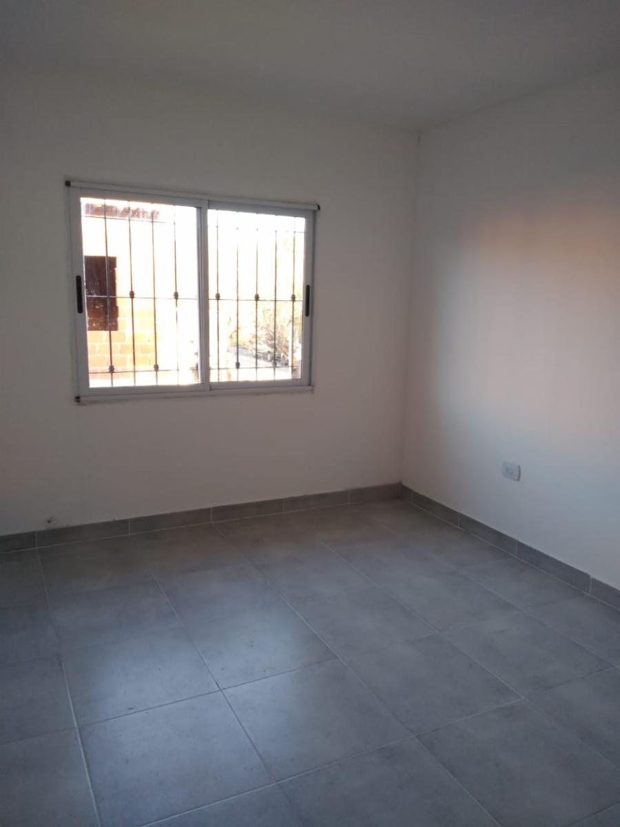 DUPLEX 3 AMB A ESTRENAR - ITUZAINGO NORTE — foto 4
