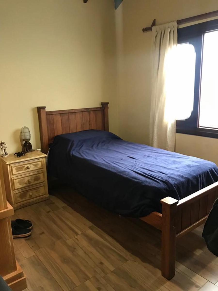 EXCELENTE CHALET COLONIAL - ITUZAINGO NORTE — foto 13
